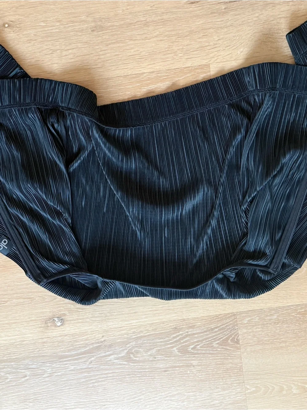 ALO Yoga cropped utility